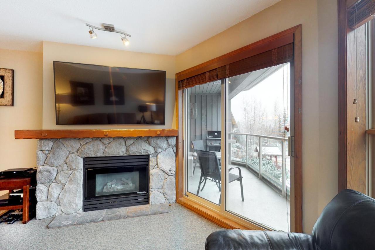 The Aspens II Villa Whistler Exterior photo